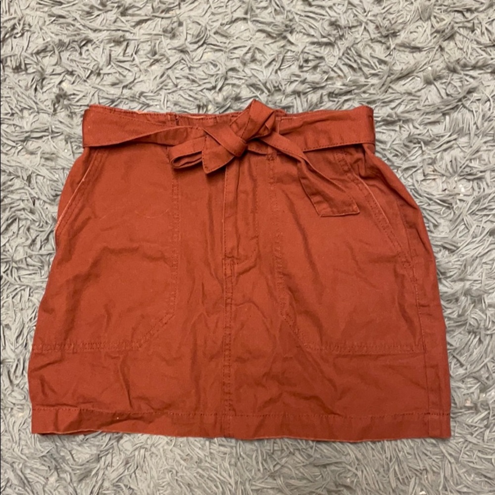 Cute tie skirt